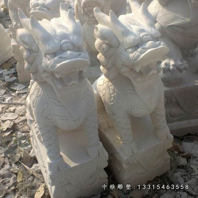 青石踩球石狮子 看门狮子石雕 (1)