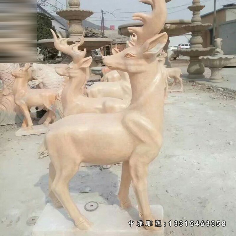 公园石雕小鹿摆件，晚霞红动物石雕