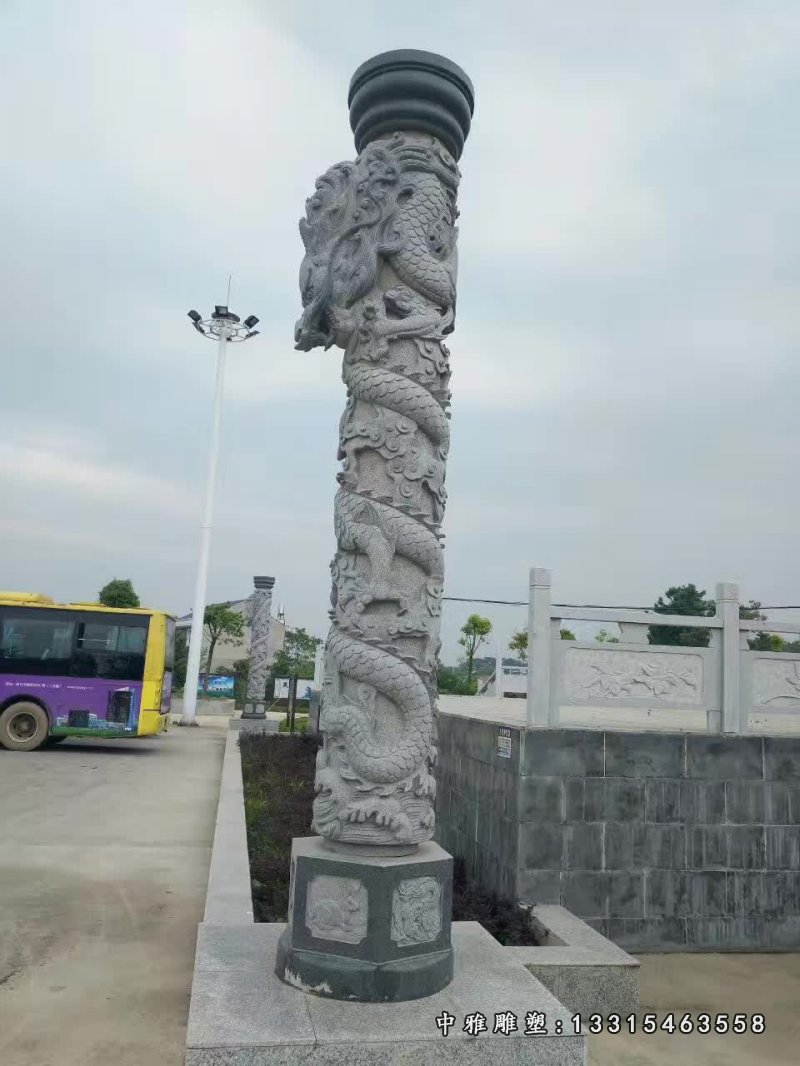 青石广场龙柱装饰雕塑 (2)