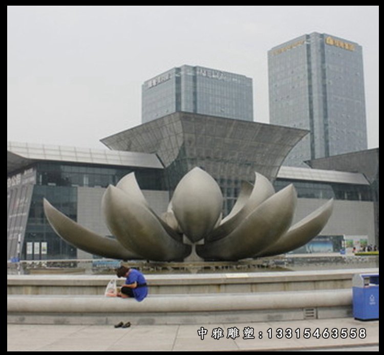 不锈钢莲花雕塑，广场景观雕塑