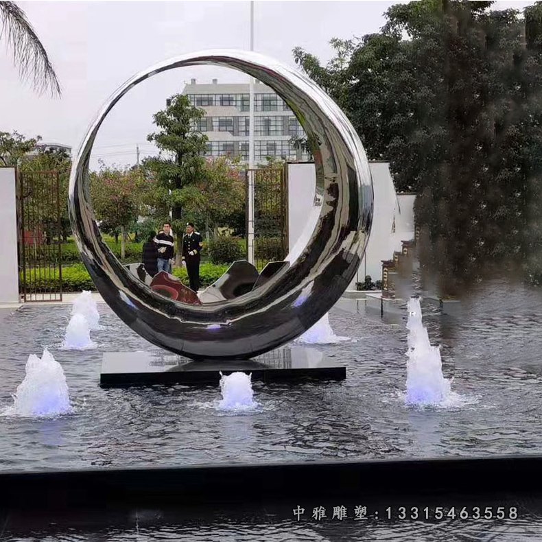 不锈钢月亮雕塑 (4)