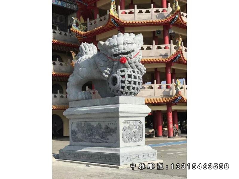 景区大型踩球狮子石雕