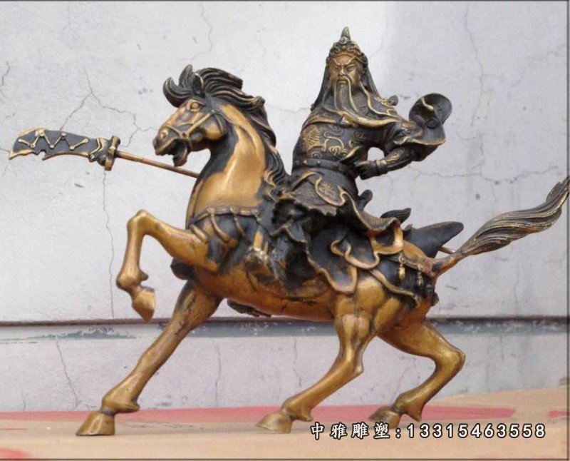 骑马关公铜雕，威武关公雕塑