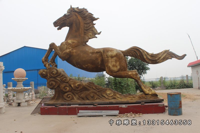 铜雕马，马踏祥云铜雕 (2)