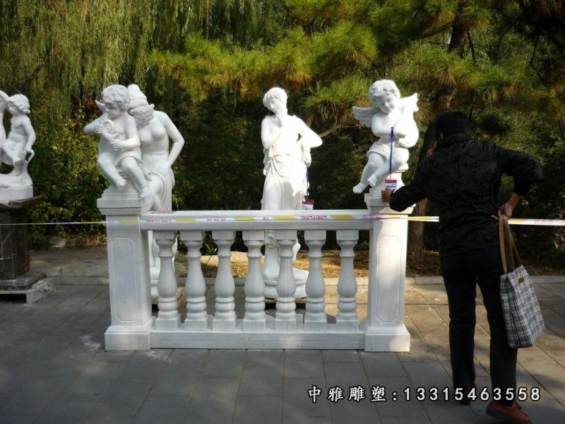 汉白玉小天使雕塑，石雕栏杆